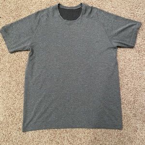 Lululemon Mens MVT Large T-Shirt
